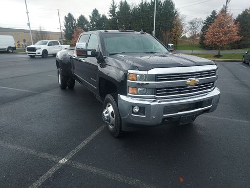 Used 2015 Chevrolet Silverado 3500 LTZ w/ Duramax Plus Package image 3