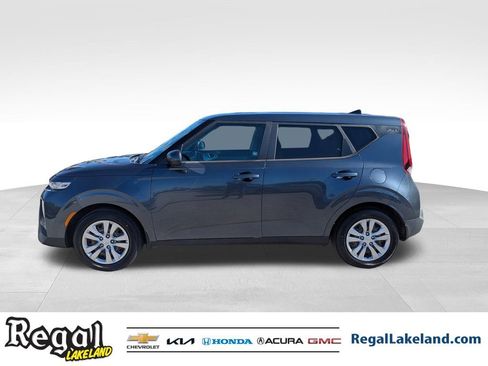 Used 2020 Kia Soul LX image 5