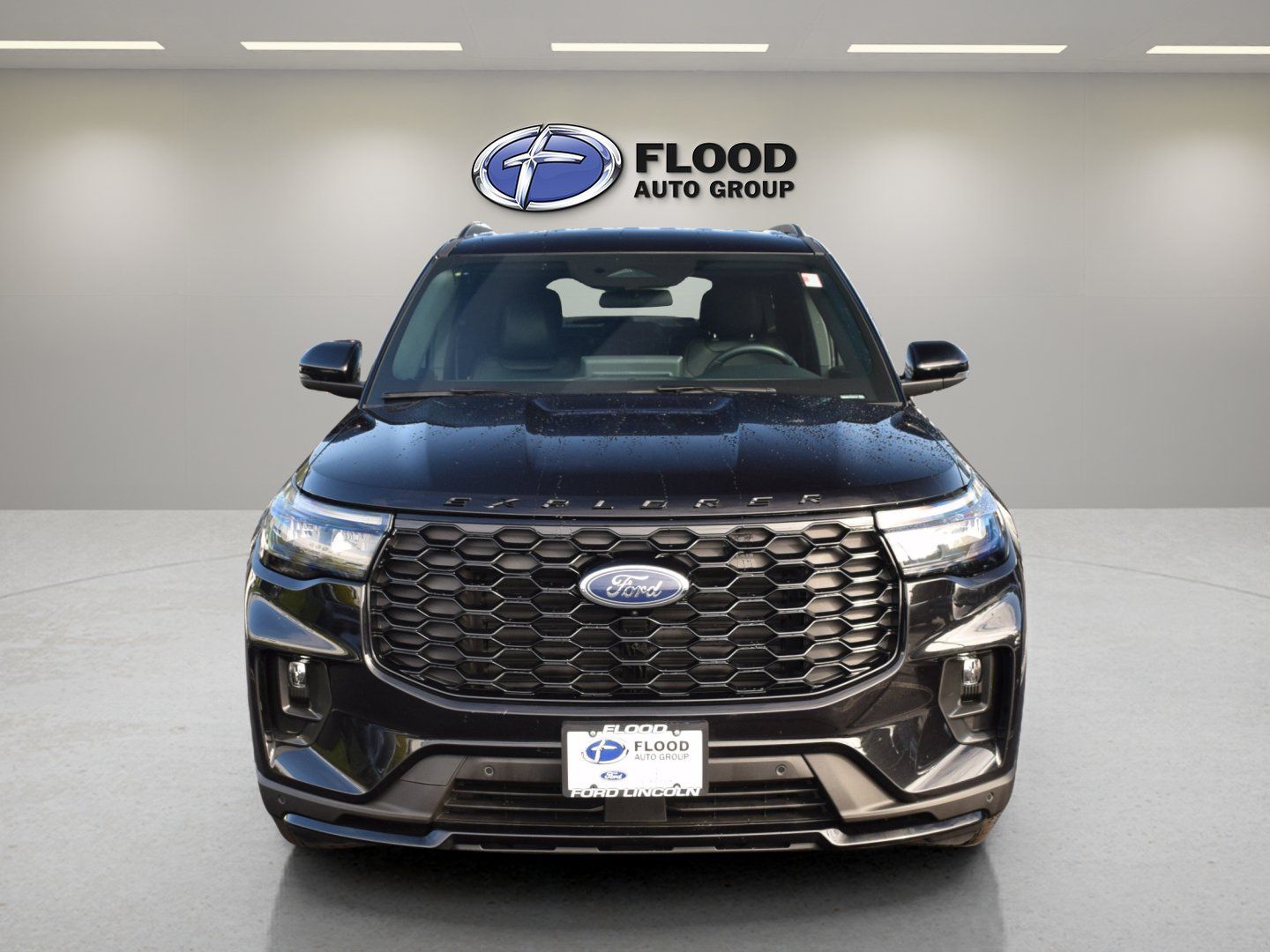 Used 2026 Ford Explorer ST-Line AWD/4WD image 2