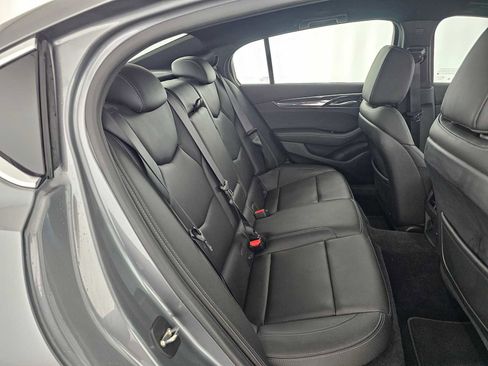 Used 2020 Cadillac CT5 Luxury w/ Cold Weather Package image 12