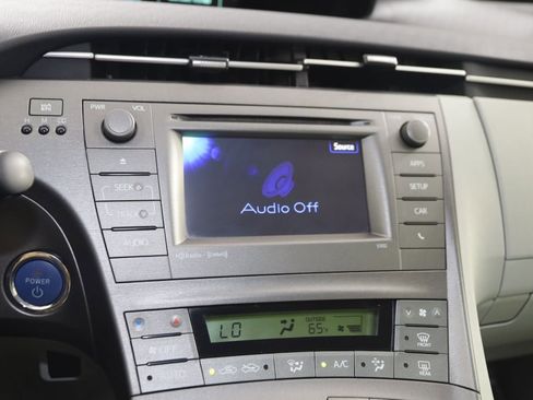Used 2013 Toyota Prius Three FWD image 24