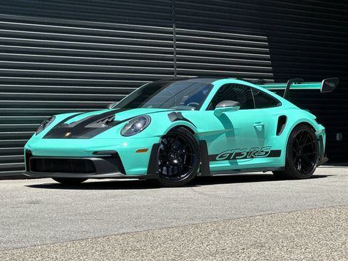 Certified 2024 Porsche 911 GT3 RS w/ Weissach Package RWD image 1
