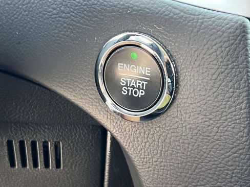 Used 2023 Ford Edge SEL AWD/4WD image 27