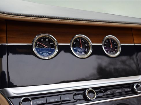 Used 2020 Bentley Continental GT image 39