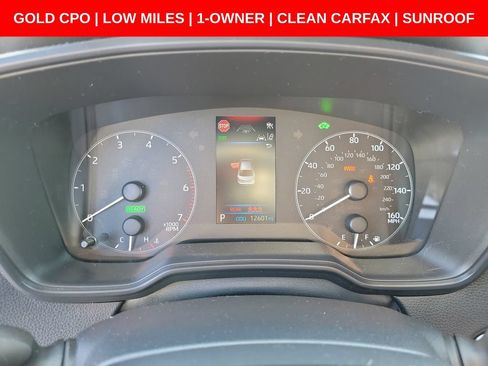 Used 2024 Toyota Corolla SE w/ SE Package FWD image 3