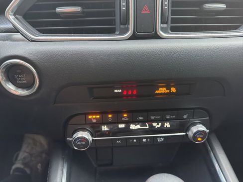 Used 2023 MAZDA CX-5 Carbon Edition image 12