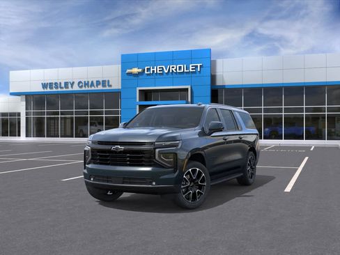 New 2026 Chevrolet Suburban RST RWD image 1