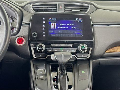 Used 2019 Honda CR-V Touring image 12