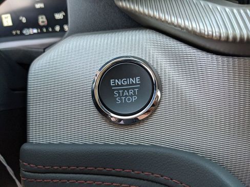 New 2026 Ford Explorer Active w/ Active Comfort Package image 25