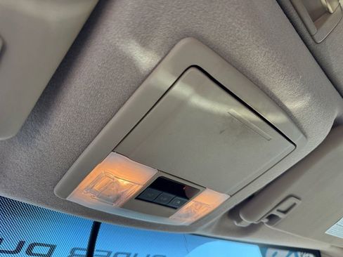 Used 2016 Ford F250 Lariat w/ Lariat Ultimate Package image 27