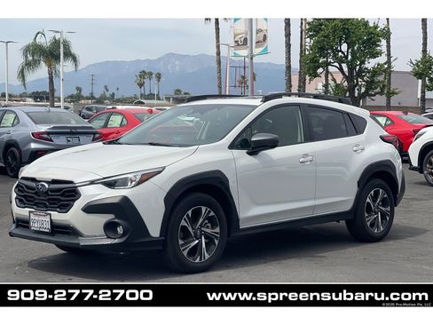 Used 2024 Subaru Crosstrek 2.0i Premium image 1