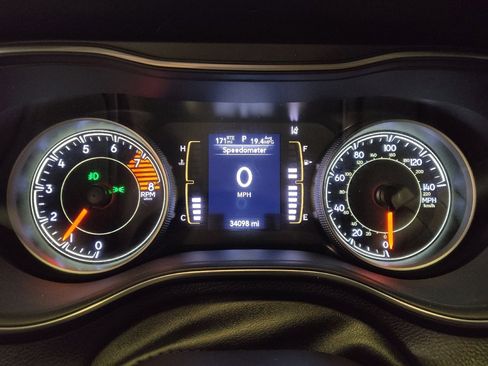 Used 2021 Jeep Cherokee Latitude Lux image 23