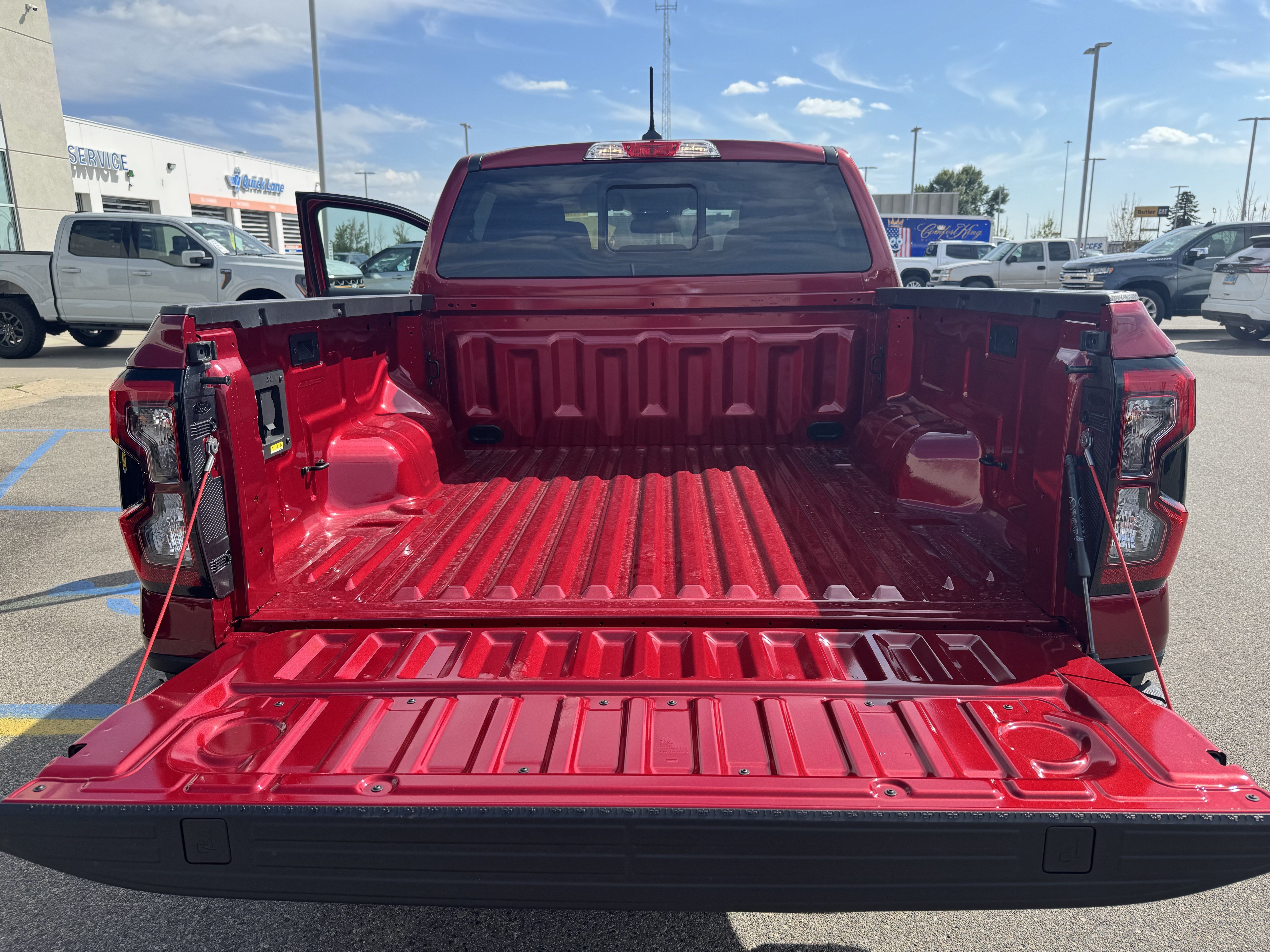 New 2026 Ford Ranger XLT w/ Equipment Group 301A High AWD/4WD image 8