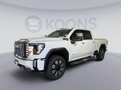 New 2026 GMC Sierra 2500 Denali w/ Denali Reserve Package AWD/4WD image 1