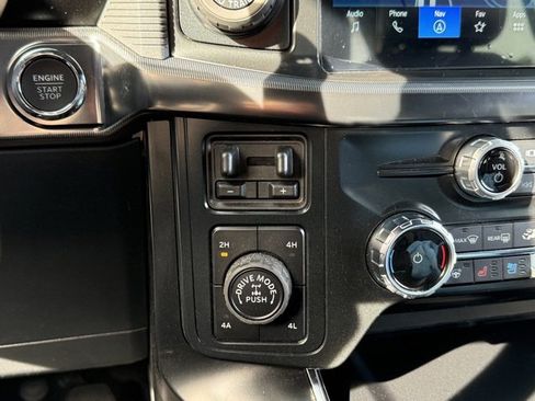 Used 2025 Ford F150 Raptor image 23