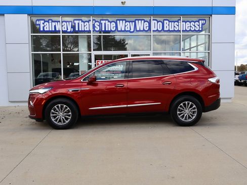 Certified 2024 Buick Enclave Premium image 7