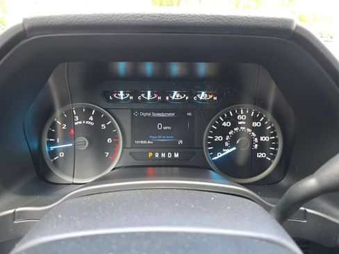 Used 2020 Ford F150 XLT w/ Equipment Group 302A Luxury AWD/4WD image 34