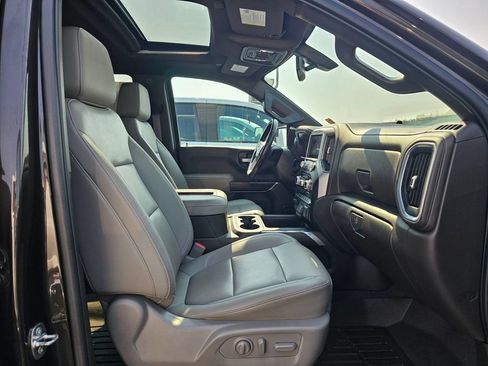 Used 2021 GMC Sierra 1500 SLT w/ SLT Premium Package AWD/4WD image 10