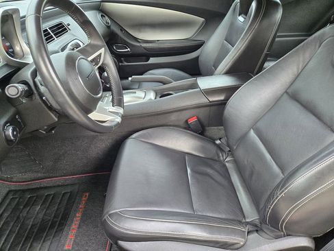 Used 2010 Chevrolet Camaro SS w/ RS Package RWD image 12