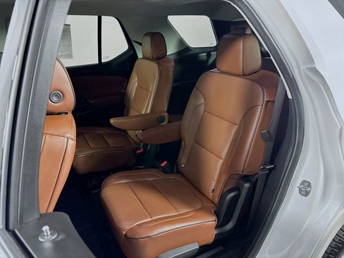 Used 2020 Chevrolet Traverse High Country w/ LPO, Floor Liner Package FWD image 23