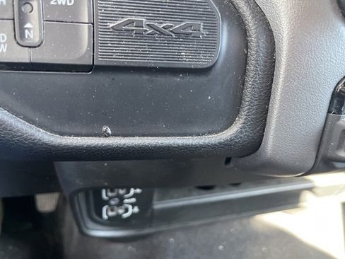 Used 2024 RAM 2500 Big Horn image 25