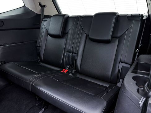 Used 2019 Volkswagen Atlas SE w/ Towing Package FWD image 35
