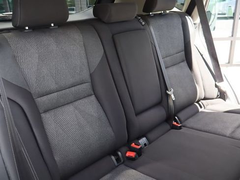 Used 2024 Nissan Rogue SV FWD image 13