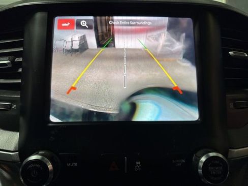 Used 2024 RAM 2500 Big Horn image 10