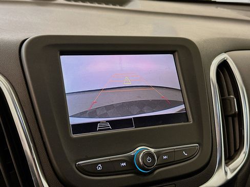 Used 2024 Chevrolet Equinox LT image 23