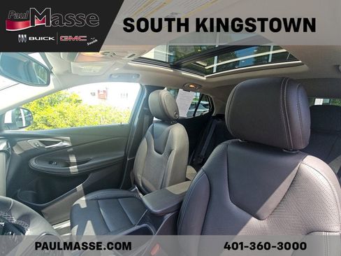 Used 2023 Buick Encore GX Essence w/ Experience Buick Package AWD/4WD image 15