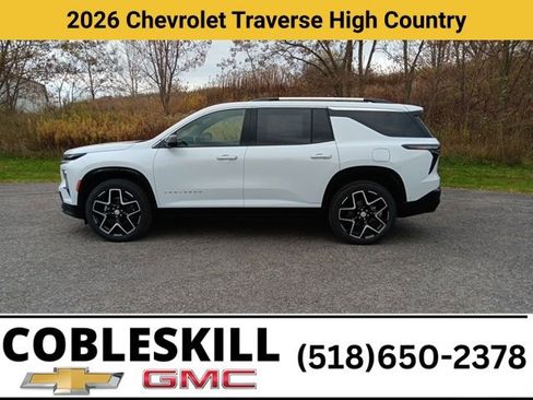 New 2026 Chevrolet Traverse High Country w/ LPO, Floor Liner Package AWD/4WD image 8