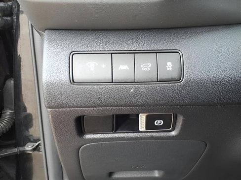 Used 2023 Hyundai Santa Fe SEL image 17