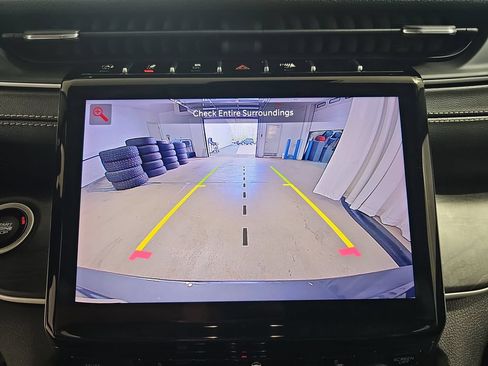 Used 2021 Jeep Grand Cherokee L Limited w/ Trailer Tow Package AWD/4WD image 31