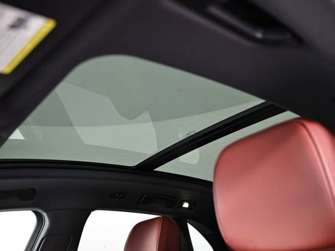 New 2026 Porsche Macan S image 19