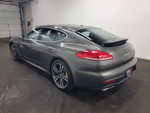 Used 2014 Porsche Panamera S image 5