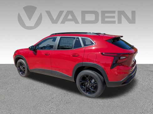 New 2026 Chevrolet Trax LT w/ Driver Confidence Package image 24