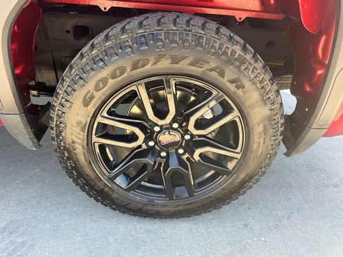 Certified 2024 GMC Sierra 1500 Elevation w/ LPO, Elevation Black Package AWD/4WD image 35