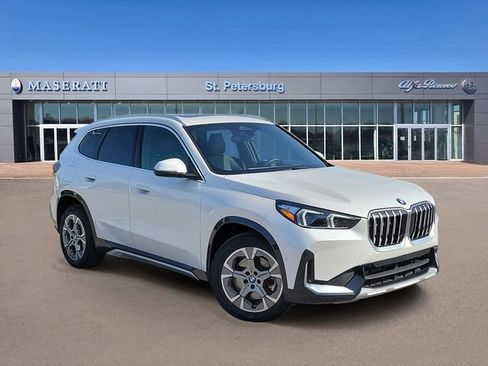 Used 2025 BMW X1 xDrive28i AWD/4WD image 1