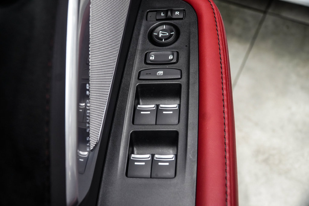 Used 2023 Acura RDX w/ Advance Package FWD image 40