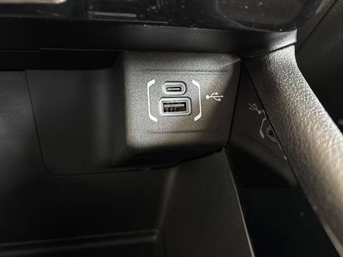 New 2026 Jeep Compass Latitude AWD/4WD image 23