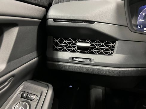 Used 2023 Honda Accord EX image 28