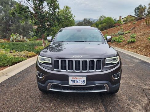 Used 2016 Jeep Grand Cherokee Limited w/ Luxury Group II AWD/4WD image 3