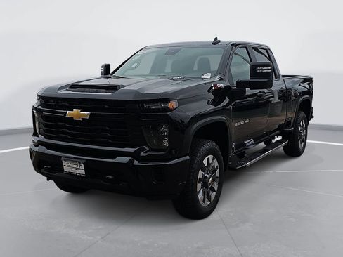 New 2026 Chevrolet Silverado 2500 Custom w/ Custom Value Package AWD/4WD image 7