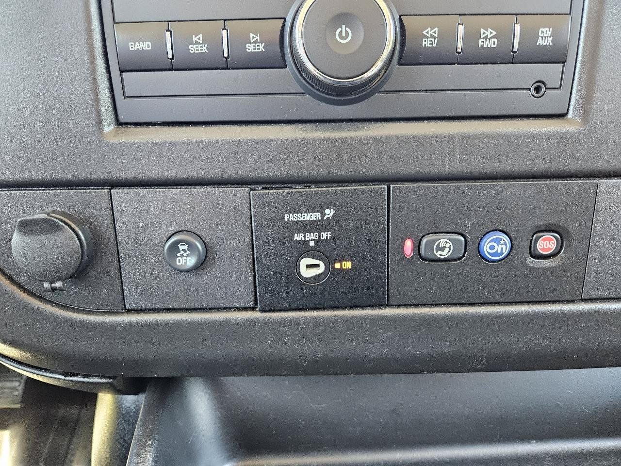 Used 2019 Chevrolet Express 3500 LS RWD image 32
