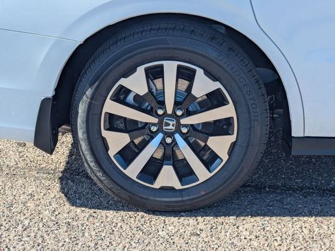 New 2026 Honda Odyssey EX-L image 5