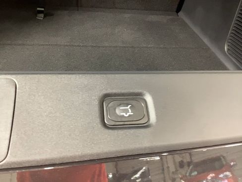 New 2025 Ford Expedition Max Platinum w/ Driver's Package image 15