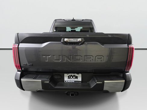 Used 2022 Toyota Tundra Limited w/ TRD Off-Road Package AWD/4WD image 4