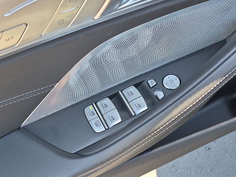 Used 2025 BMW M8 Competition AWD/4WD image 15