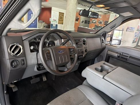 Used 2012 Ford F250 XLT w/ XLT Premium Pkg AWD/4WD image 10