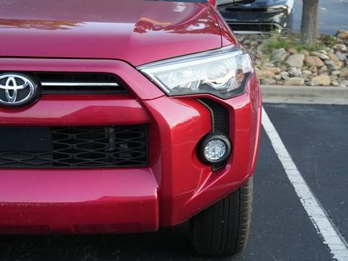 Used 2024 Toyota 4Runner SR5 Premium w/ Moonroof Package RWD image 5